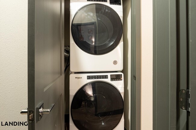 Photo - 415 E 2nd St S Unit 1009