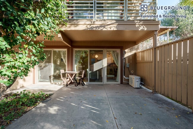 Photo - 572 Channing Ave Unit SI FL0-ID1646