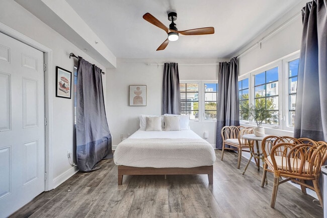 Photo - 8118 Harding Ave Unit ID1263790P