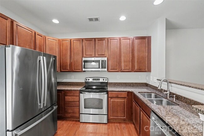 Photo - 13983 Singleleaf Lane