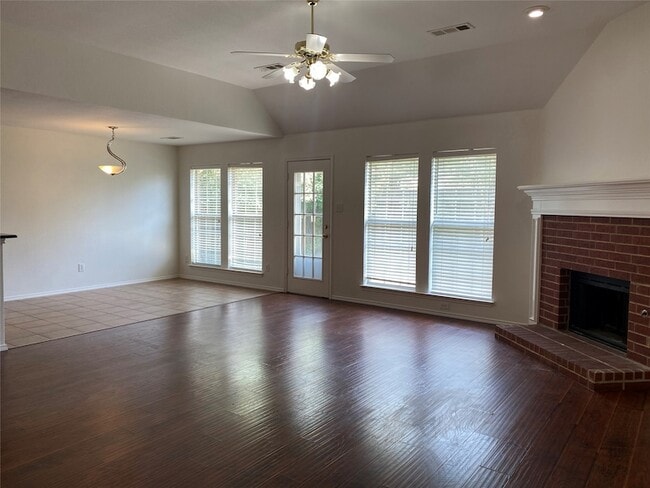 Photo - 2324 Treyburn Ct