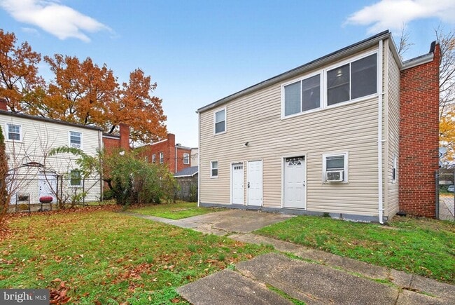 Photo - 3207 11th Pl SE Unit 3