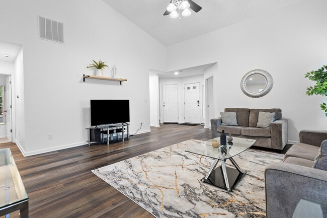 Photo - 13847 Catalina Dr Unit ID1285074P