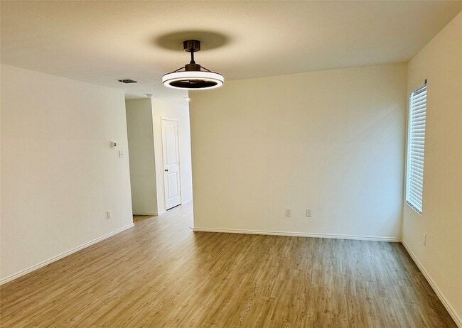 Photo - 1514 Trick Riding Wy