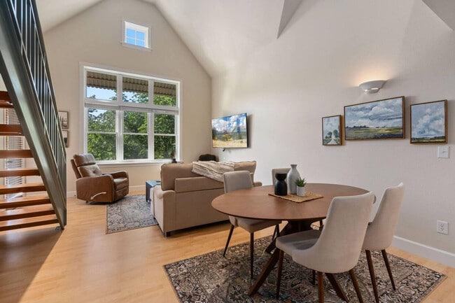 Photo - 330 N Howes St Unit ID1013091P