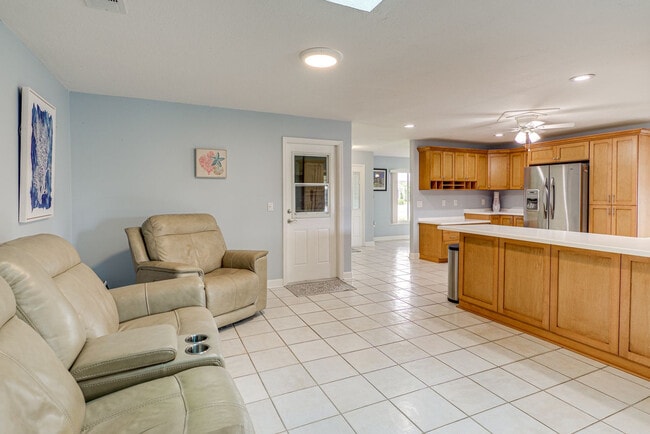 Building Photo - 1695 Rochelle Pkwy Unit SI ID1591309P