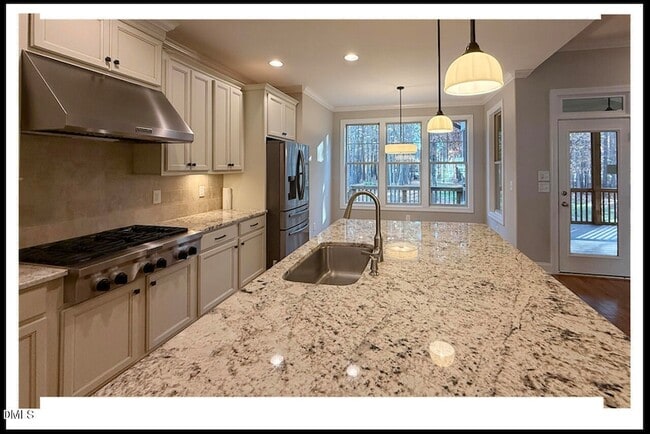 Photo - 8025 Debenham Dr