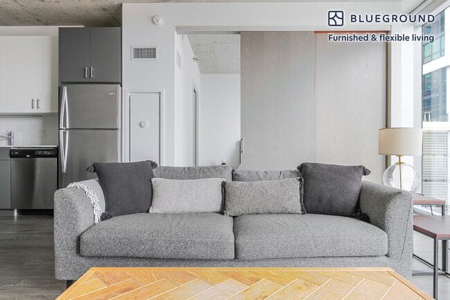 Photo - 60 E Randolph St Unit FL9-ID1371