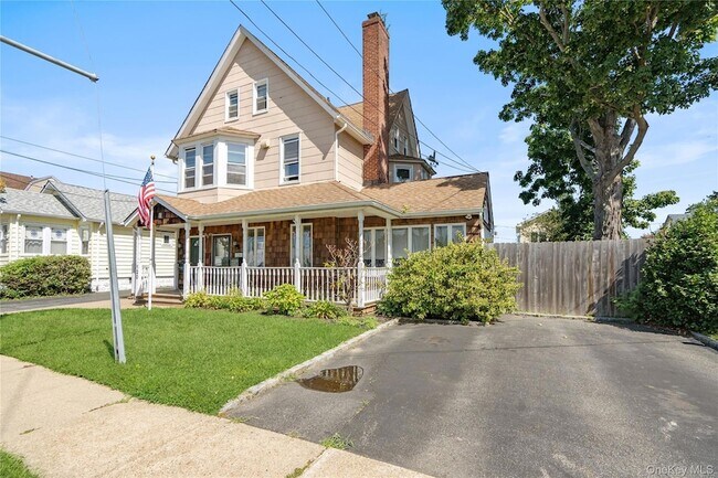 Photo - 120 S High St