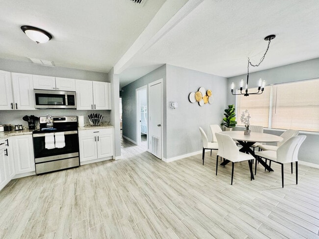 Photo - 2402 Kiwanis Ave Unit ID1258725P