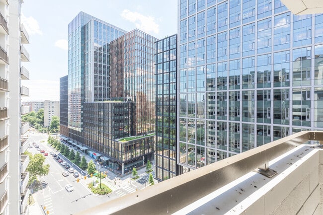 Photo - 1331 S Eads St Unit FL13-ID1024700P