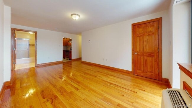 Photo - 135-23 82nd Ave Unit 3e