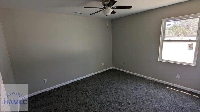 Photo - 1474 Kelly Dr