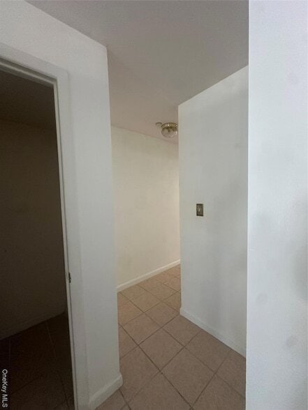 Photo - 40-35 95th St Unit 2A