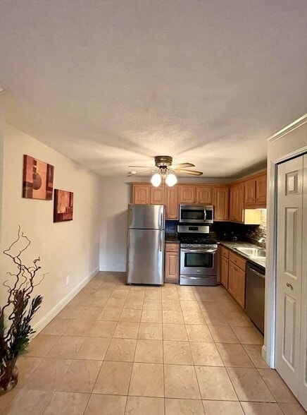Photo - 8 Kenmar Dr Unit 58