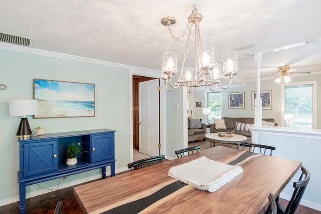 Photo - 3210 Ward Rd Unit ID1043617P