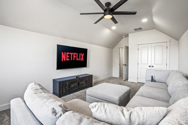 Building Photo - 2673 W Tango Creek Dr Unit ID1250653P