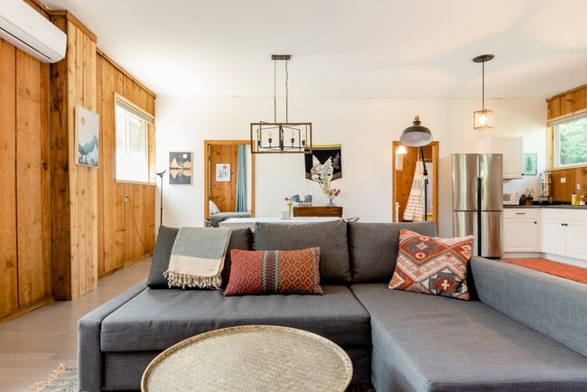 Photo - 4403 W Alpine St Unit ID1324062P