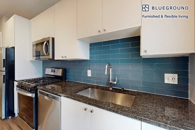 Photo - 79 Alexander St Unit FL2-ID1696A