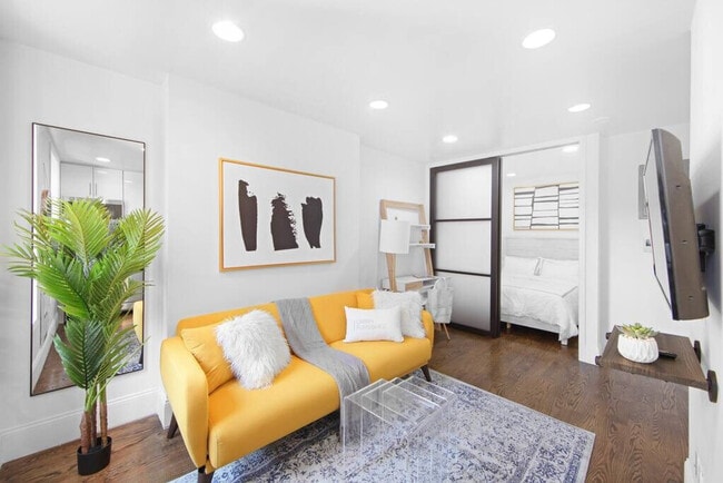 Building Photo - 69 Clinton St Unit SI ID1021911P