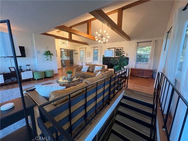 Photo - 23870 Lakeview Dr