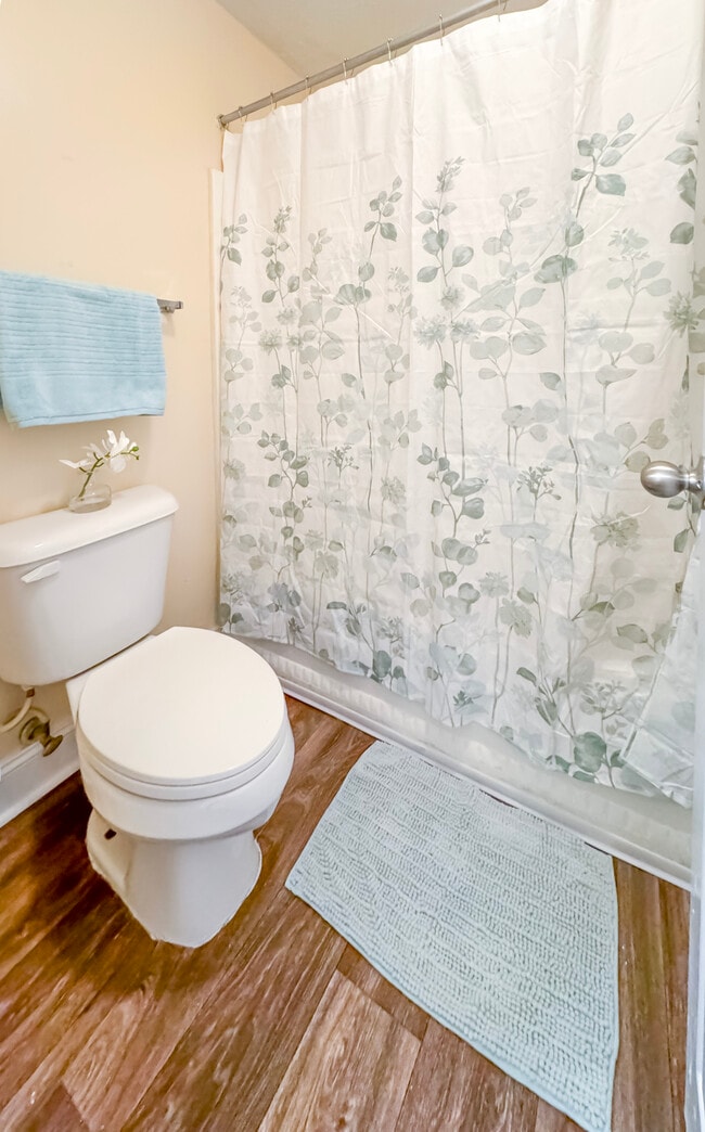 Photo - Milgen Village