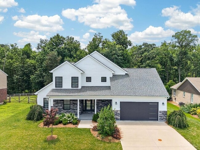 Building Photo - 6582 Rosewood Ln
