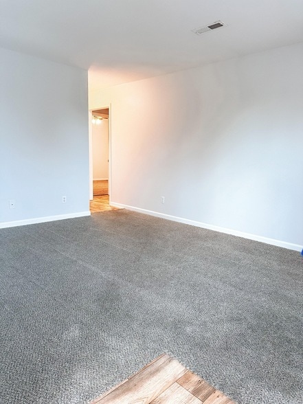 Photo - 116 Ballygar St Unit H