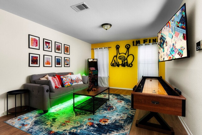 Photo - 7408 Derby Downs Dr Unit SI ID1314605P