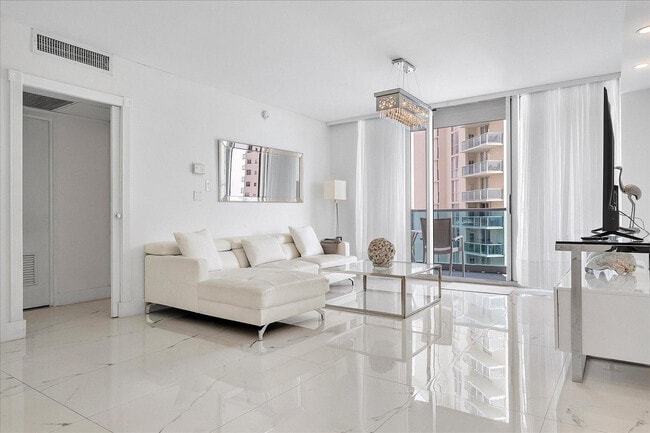 Building Photo - 4001 S Ocean Dr Unit FL8-ID1049831P