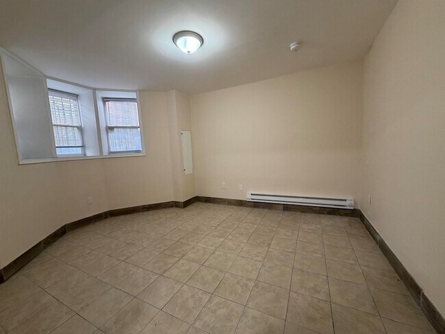 Photo - 83 Wilkinson Ave