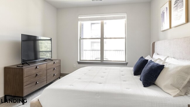 Photo - 2650 S McDonald St Unit 1130