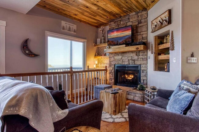 Photo - 1386 Ski View Dr Unit ID1266888P