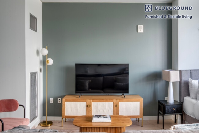 Photo - 521 Stadium Pl S Unit FL24-ID587