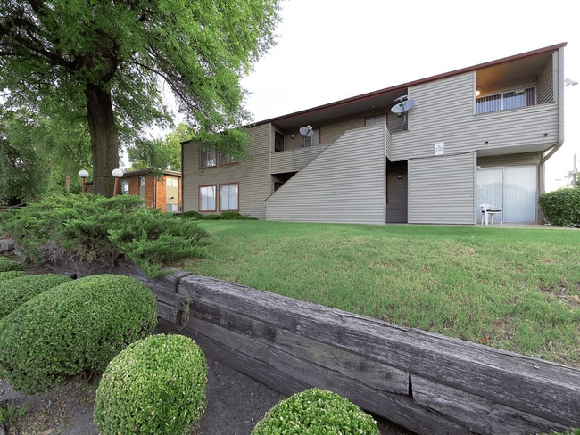 Photo - Overton Place