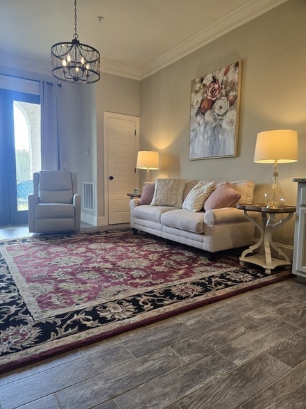 Photo - 150 Club House Dr