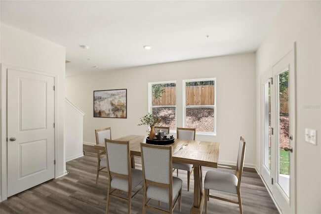 Photo - 2562 Grey Hawk Dr