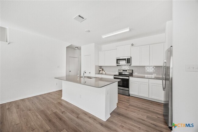 Photo - 141 Rowdy Yates Wy