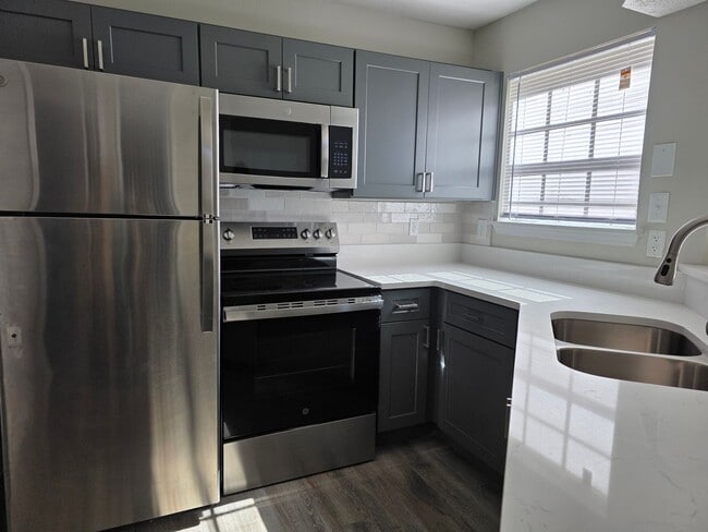 Photo - Pebble Creek Apartments At Lake Mary