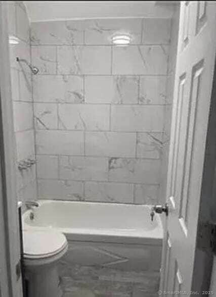 Photo - 343 Pearl St