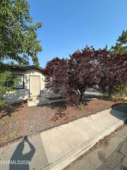 Photo - 711 19th St