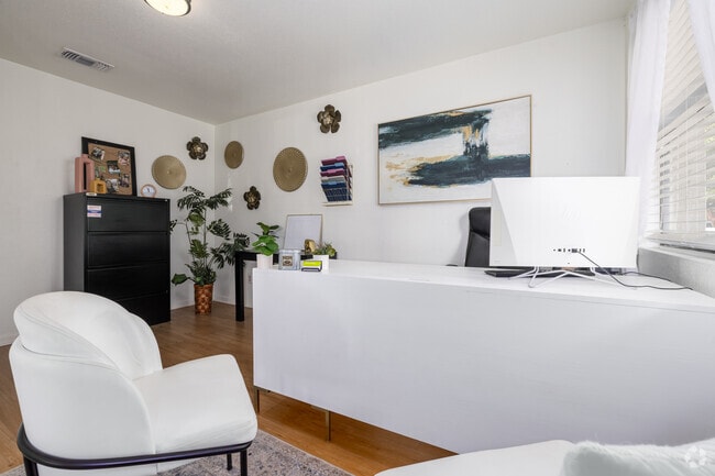 Leasing Office - The Grove at Southwood