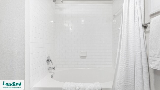 Photo - 12500 Shadowglen Trce Unit 10205.1408873