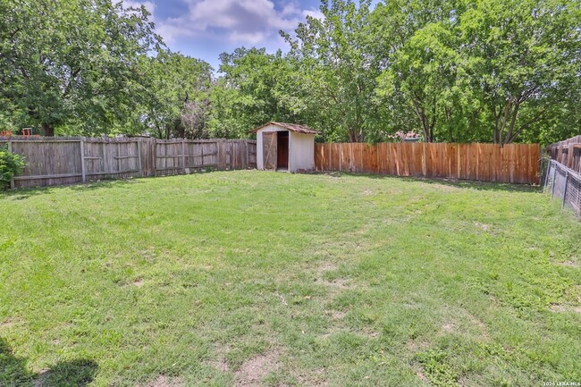 Photo - 1815 Big Rock Dr