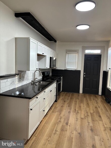 Photo - 747 S Lime St