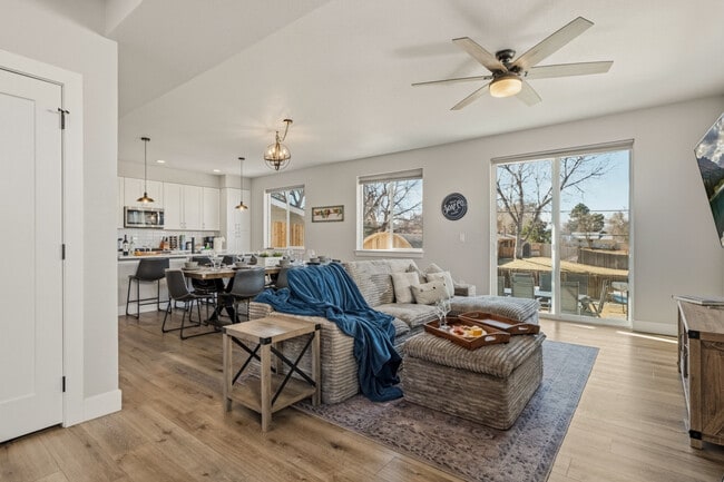 Building Photo - 5347 Osceola St Unit SI ID1604847P