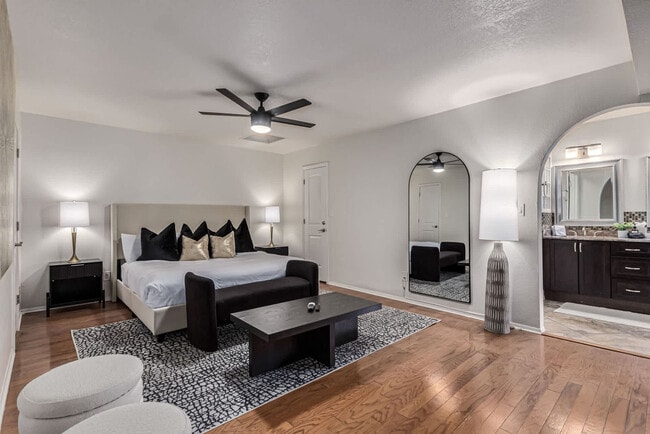 Photo - 5826 E Waltann Ln Unit SI ID1558686P