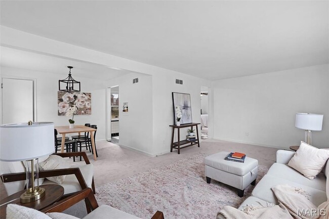 Photo - 813 Chain of Rocks Dr