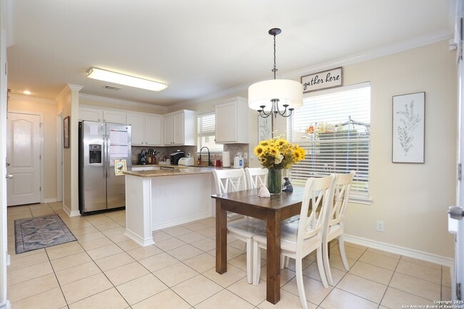 Building Photo - 10322 Filly Valley