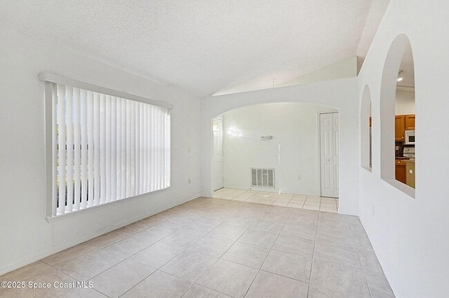 Photo - 2441 Wolf Creek Dr